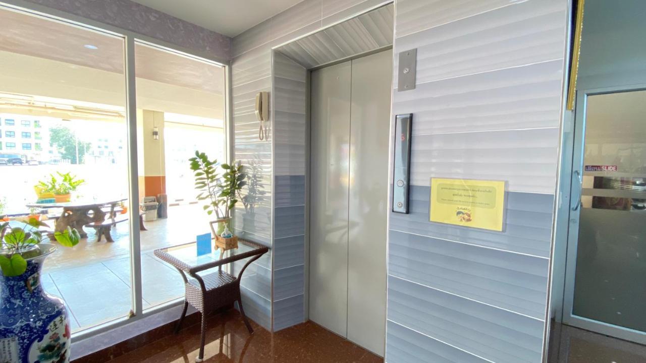 Winner Serviced Apartment Si Maha Phot Exterior photo