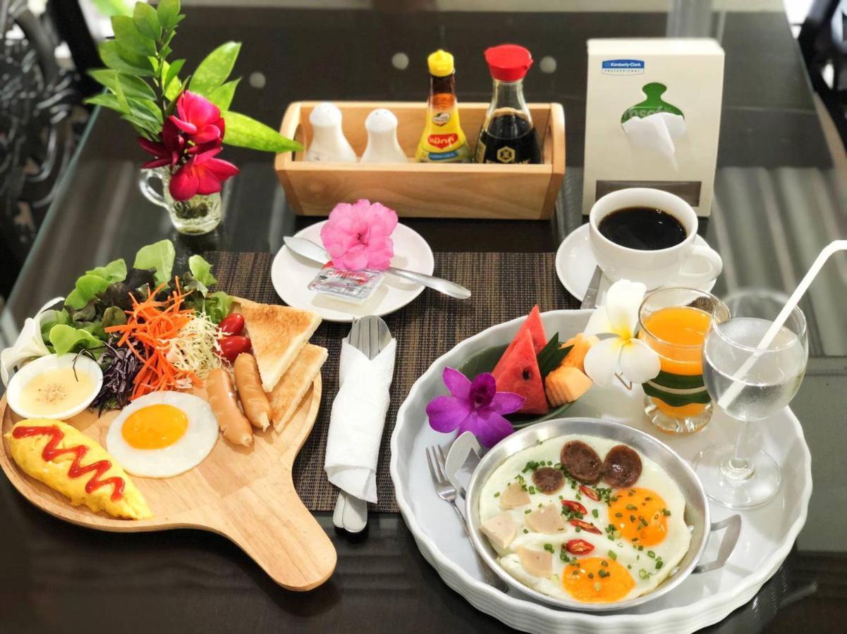 Winner Serviced Apartment Si Maha Phot Exterior photo